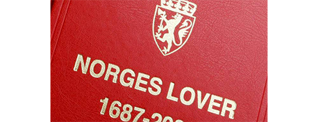 Nærbilde forside Norges Lover
