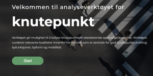 Forsiden på en nettside med tittel: Knutepunkt, og bakgrunnsbilde av personer som går over en vei.